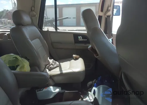 2004 Ford Expedition Eddie Bauer from USA, damaged, VIN 1FMFU18L14LB05763